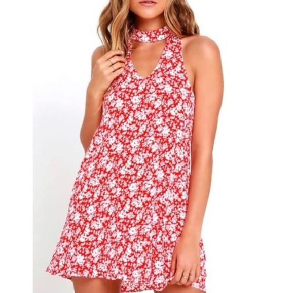 Lulus Dresses & Skirts - Lulus Lean Close Red White Floral Swing Dress